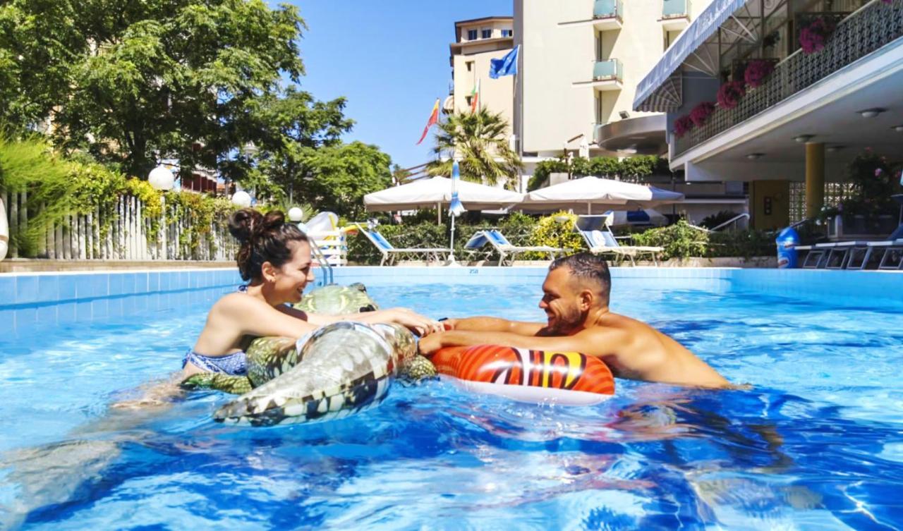 Hotel Royal-Spiaggia Gatteo a Mare Extérieur photo