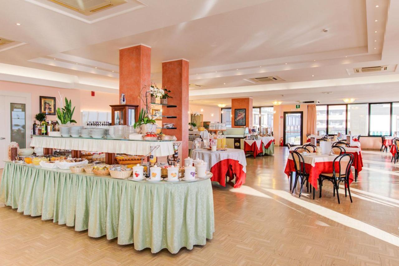 Hotel Royal-Spiaggia Gatteo a Mare Extérieur photo